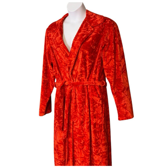 Vintage 70s Cherry Red Long Velour Robe Medium-Large Plush Estate Handmade Glam - Picture 8 of 8